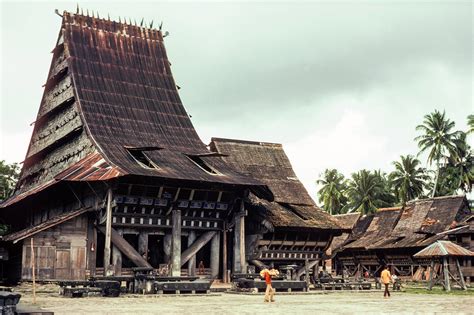 X Marks the Vernacular: An Architectural Treasure Hunt Through Indonesia